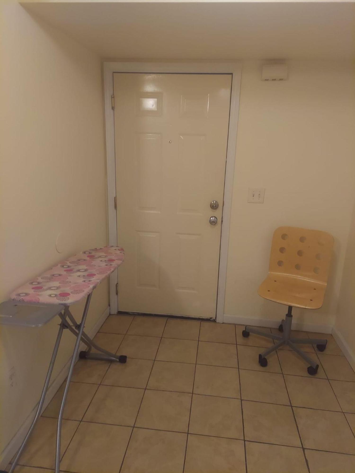 Crystal Room 1 Guest House Near 12Mins To Ewr Airport / Prudential / Njit / Penn Station Newark Exteriör bild